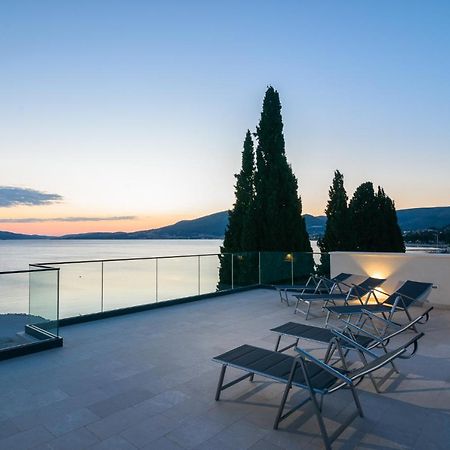Palm Springs Appartement Trogir Buitenkant foto
