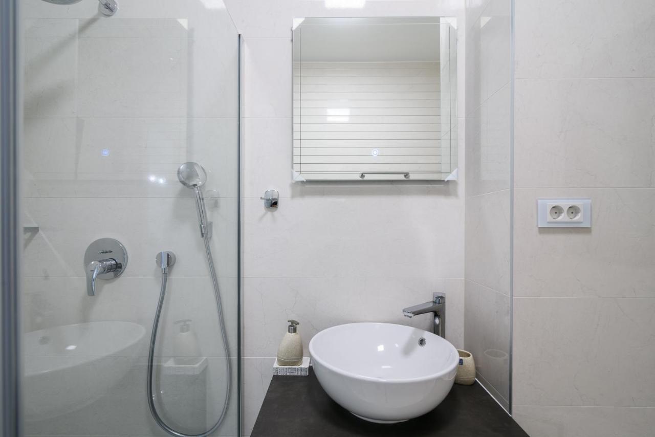 Palm Springs Appartement Trogir Buitenkant foto