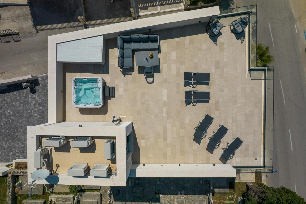 Palm Springs Appartement Trogir Buitenkant foto